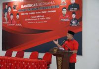 Bupati Kabupaten Batu Bara Hadiri Rakercab Relawan Perjuangan Demokrasi.