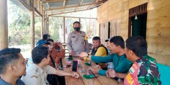 Wujud Sinergitas Babinsa Dan Bhabinkamtibmas Komsos Dengan Perangkat Desa Dan Masyarakat