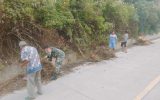 Babinsa Koramil 05/Tanah Pinem Gotong Royong Bersama Masyarakat