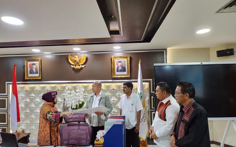 Terima Bantuan Dari Mensos, Bupati Taput Sampaikan Apresiasi dan Ucapan Terima Kasih