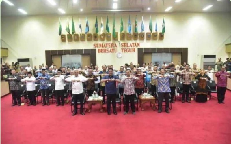 Pemkab Musi Banyuasin Mendapatkan Penganugerahan Predikat Kepatuhan Standar Pelayanan Publik Tahun 2022