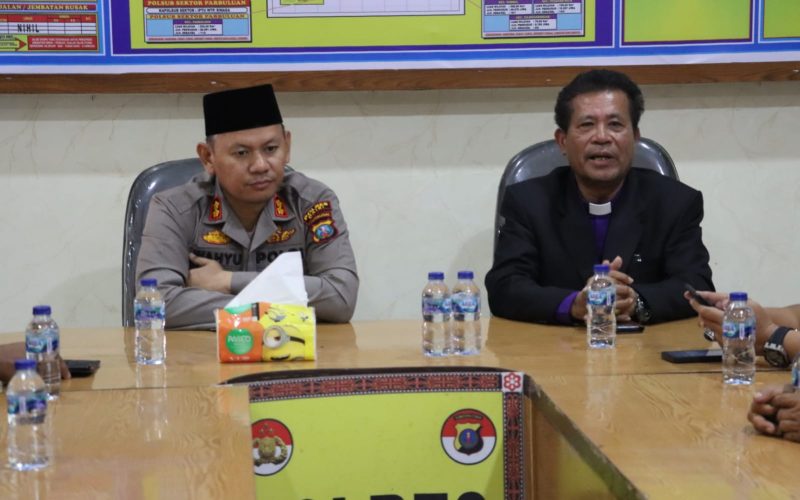 Kapolres Dairi Sampaikan Pesan – Pesan Kamtibmas Terhadap Tokoh Agama Pada Program Jumat Curhat