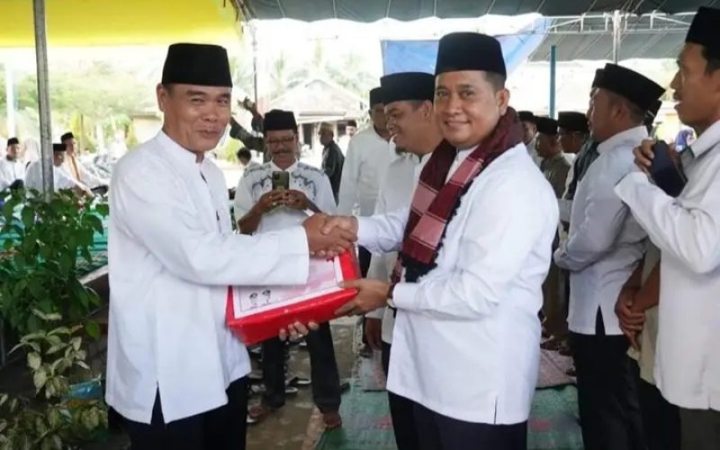 Bupati Banyuasin Dan Wakilnya Gelar Silaturahmi Safari Ramadhan 1444 H Bersama Masyarakat Desa Air Salek Banyuasin