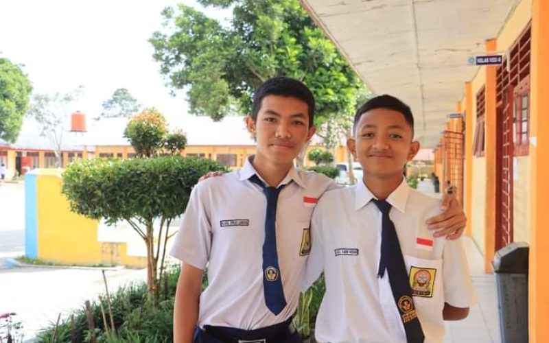 Dua Siswa SMP Negeri 3 Sidikalang, Lolos Ke SMA Matauli Pandan