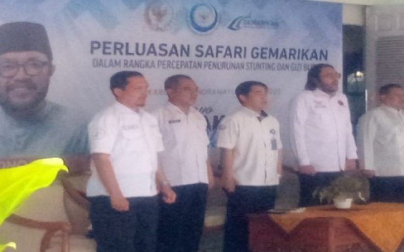 DPR RI Ono Surono, S.T Praksi PDI Perjuangan Adakan Program Ajak Masyarakat Ayok Banyakin Makan Ikan