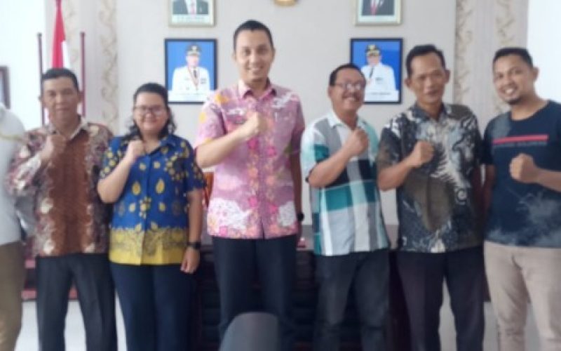 Camat Deli Tua Terima Audiensi Paguyuban Gemako