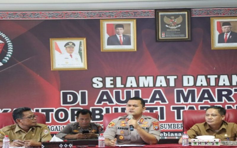 Kapolres Taput Pimpin Rapat Kordinasi Lintas Sektoral Dalam Rangka Pelaksanaan Pilkades Serentak