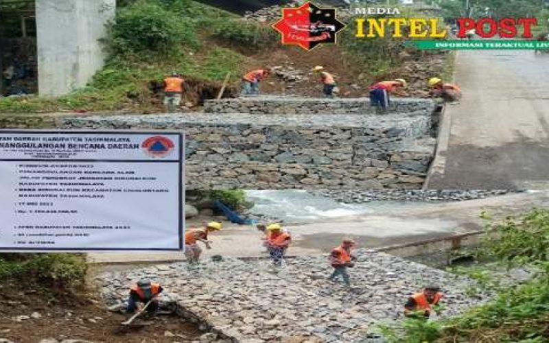 BPBD Kabupaten Tasikmalaya Respon Cepat Pemberitaan Dan Laporan Media Terkait Proyek Perbaikan Jalan Pendekat Jembatan Cidugaleun Yang Diduga Tidak Transparan Dan Langgar Tentang K3 Dan APD!!!