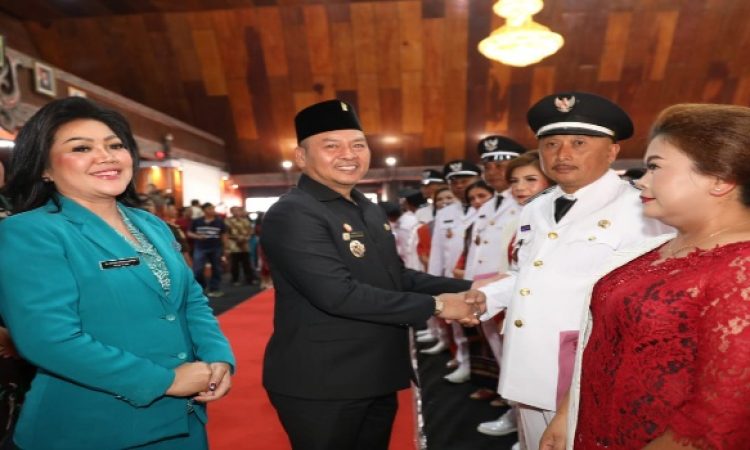 Bupati Tapanuli Utara Lantik 41 Kepala Desa Kabupaten Tapanuli Utara