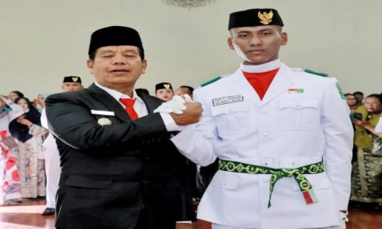 Bupati Simalungun Kukuhkan Paskibraka Kabupaten Simalungun Tahun 2023