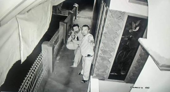 Empat Orang Pelaku Maling Domba Terekam CCTV Gegerkan Warga Desa Sukamanah Di Ciamis!!!