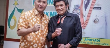 Raja Dangdut Rhoma Irama Dan Soneta Group Memeriahkan Tabling Akbar Dan Donasi Peduli Palestina Di Bumi Serasan Sekate