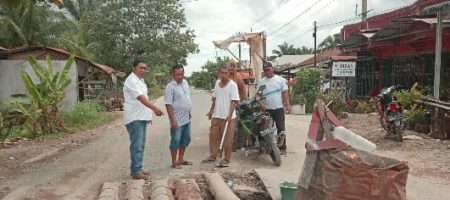 Kepala Dinas PU Diduga Tutup Mata Dengan Amblasnya Book Dijalan Provinsi