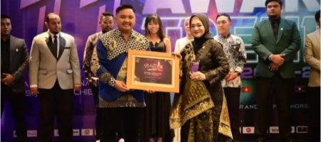 Ketua TP-PKK Banyuasin HJ Merry Hani Rustam Meraih Penghargaan Best Inspiring Dan Creativity Women Award 2023 Tingkat Asia