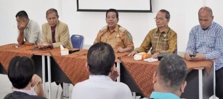 Pertemuan Dengan Masyarakat Kecamatan Bandar di Gelar