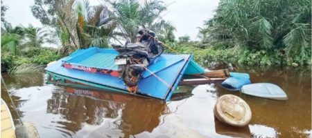 Kecelakaan Di Perairan Sungai Musi Menewaskan Dua Penumpang Speedboat Family