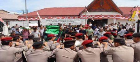 Aksi Unjuk Rasa di Kantor KPUD Taput Berhasil di Kendalikan Dalmas Polres Taput