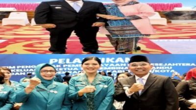 Ny. Darmawati Anton Achmad Saragih Di Lantik Sebagai Ketua TP PKK Kabupaten Simalungun Periode 2025-2030