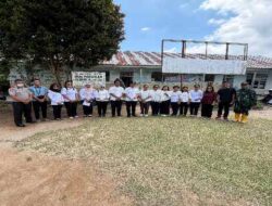 Ketua Satgas MBG Kabupaten Simalungun Benny Gusman Sinaga melakukan sidak ke beberapa dapur SPPG di Kecamatan Raya,