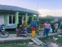 Unjuk Rasa  Emak – Emak Pemberani di Desa Sei Tawar Kecamatan Panai Hilir  Kabupaten Labuhanbatu