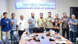 ‎Bupati JTP Hutabarat Jemput Bola ke BBWS II, Terobosan Cepat Pulihkan Irigasi dan Tanggul di Tapanuli Utara