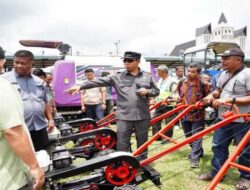 ‎Perkuat Mekanisasi dan Percepat Pemulihan Pertanian, Pemkab Tapanuli Utara Salurkan 527 Unit Alsintan
